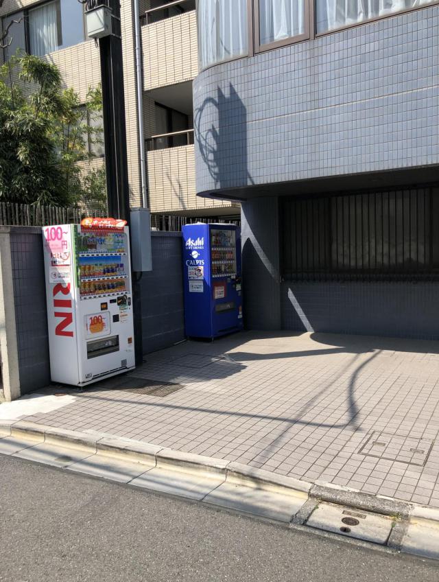 東京都港区西麻布