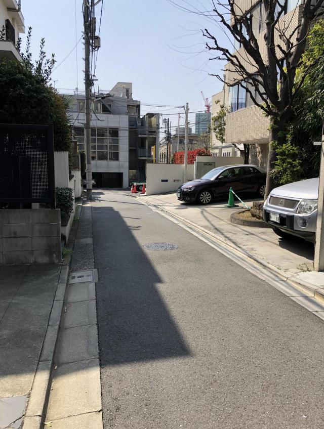 東京都港区西麻布