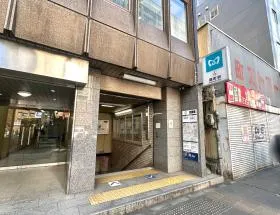 出入口2（地上）