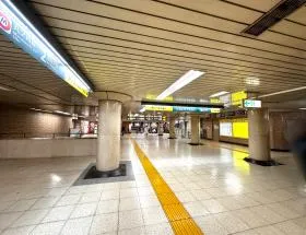 淡路町駅