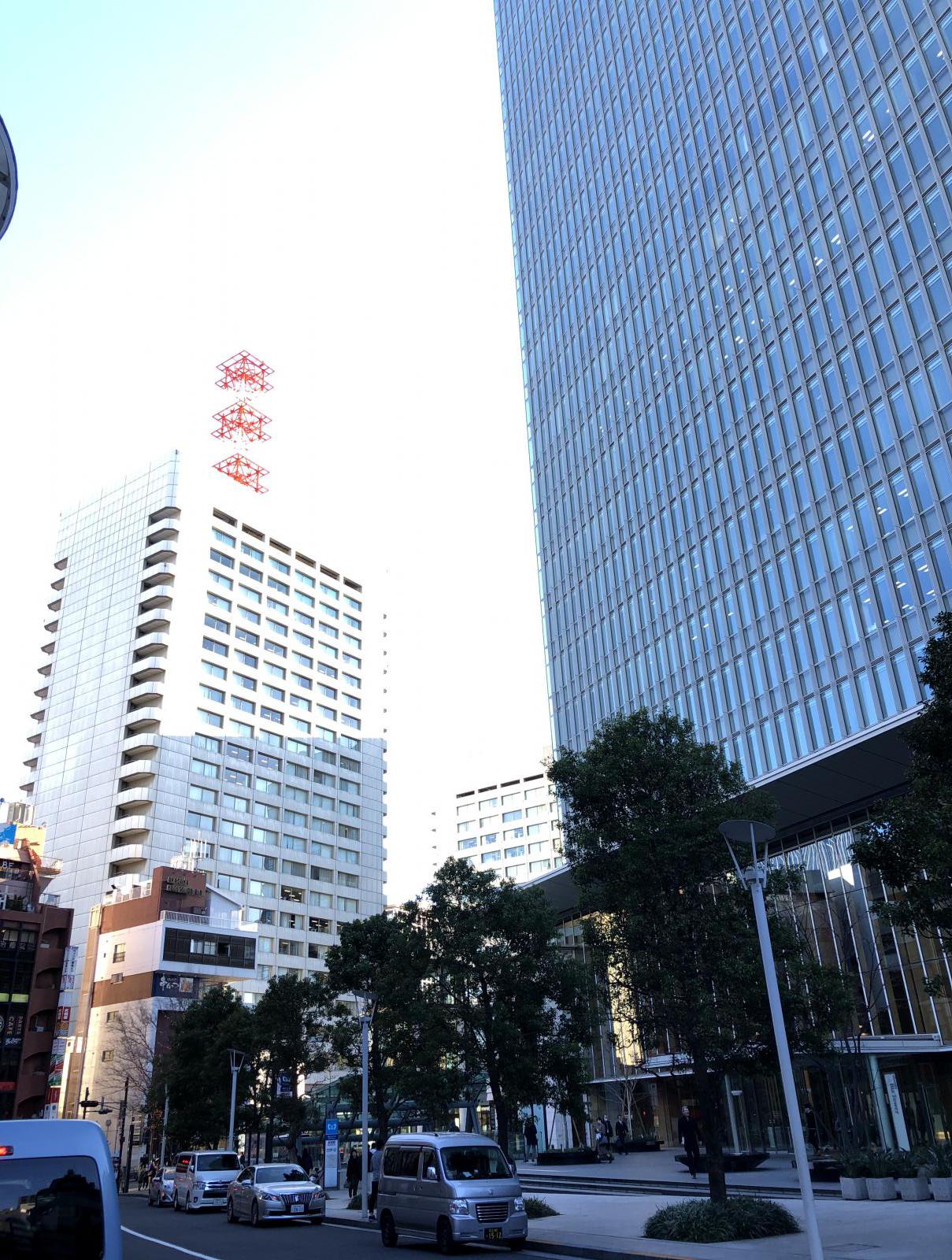東京都港区赤坂3