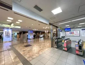 アベニュー口改札からもアクセス可能（渋谷マークシティ内）