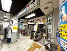 東京メトロ日比谷線「築地駅」