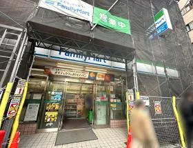 ファミリーマート