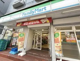 ファミリーマート