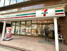 セブンイレブン