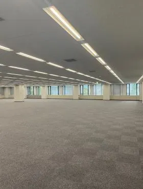 武田御堂筋ビルの外観