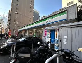 ファミリーマート