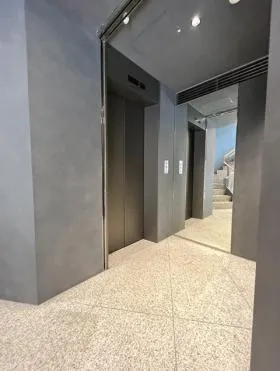 THE CROSS一番町の外観