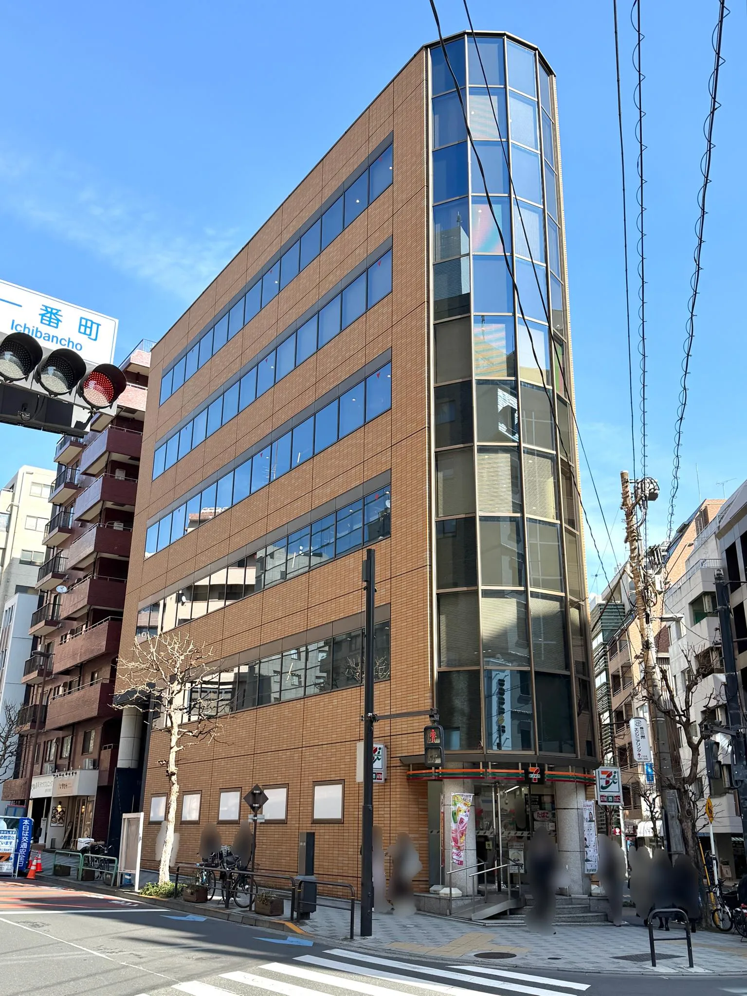 THE CROSS一番町の外観写真