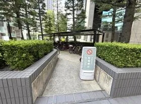 ピアスタワーの外観