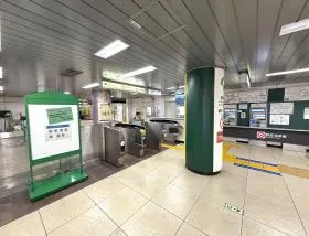新橋駅（都営浅草線）