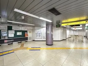 新橋駅（都営浅草線）