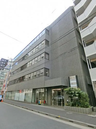 前田セントラルビルの外観写真