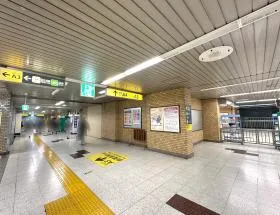 都営新宿線「岩本町駅」