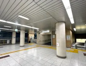 都営新宿線「岩本町駅」