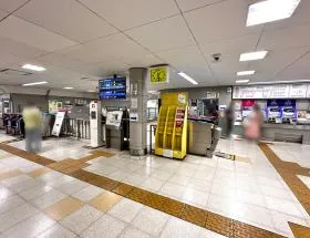 京王新線「初台駅」