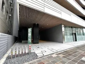 麹町弘済ビルディングの外観