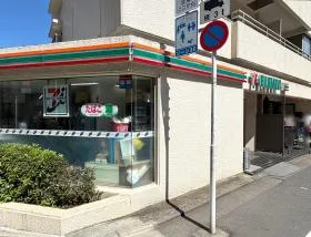 セブンイレブン