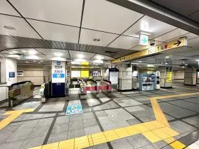 茅場町駅