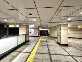 茅場町駅