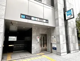 出入口10（地上）