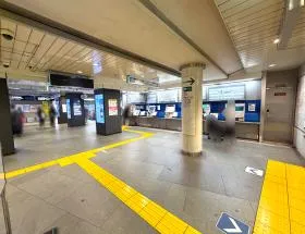 六本木駅（東京メトロ日比谷線）