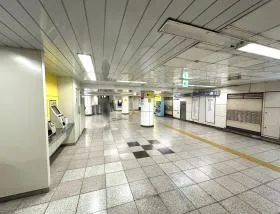 神谷町駅（東京メトロ日比谷線）