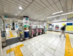 明治神宮前駅（東京メトロ千代田線・副都心線）