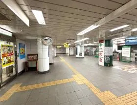 大門駅（都営浅草線・都営大江戸線）