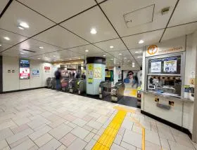 表参道駅（東京メトロ銀座線・半蔵門線・千代田線／ロマンスカー）