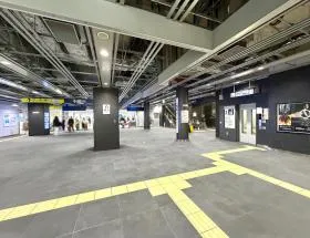 虎ノ門ヒルズ駅（東京メトロ日比谷線）