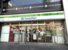 ファミリーマート