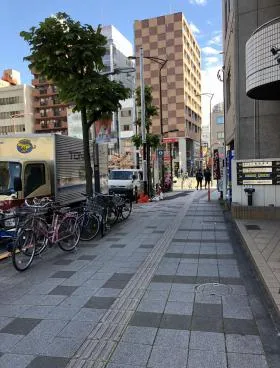 三田マルハチビルヂングの外観