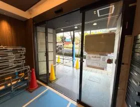 Grandir 赤坂見附 (旧:JESCO赤坂表町ビル)の外観