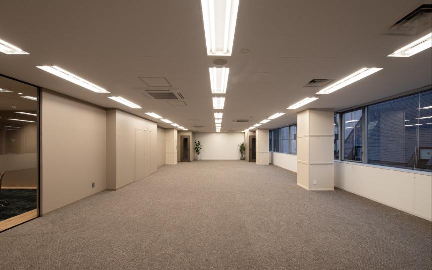 築地駅 徒歩1分 洗練された内装の居抜き賃貸オフィス物件(約90坪) ｜居抜きオフィス物件検索サイト【vivit-ビビット】（8）