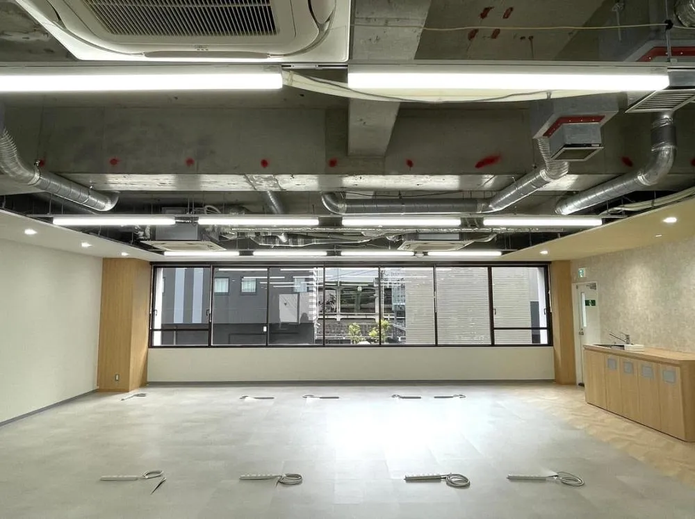 水道橋駅徒歩2分！ ハーフセットアップオフィスの居抜き賃貸オフィス物件(約60坪) ｜居抜きオフィス物件検索サイト【vivit-ビビット】（7）