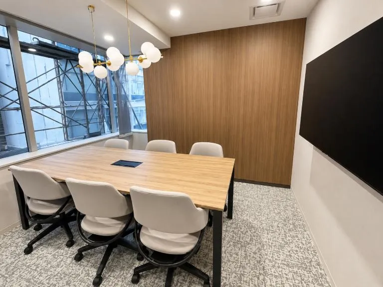 家具付き！ 会議室＋リフレッシュスペース 東京都千代田区岩本町 約25坪（約82㎡）
