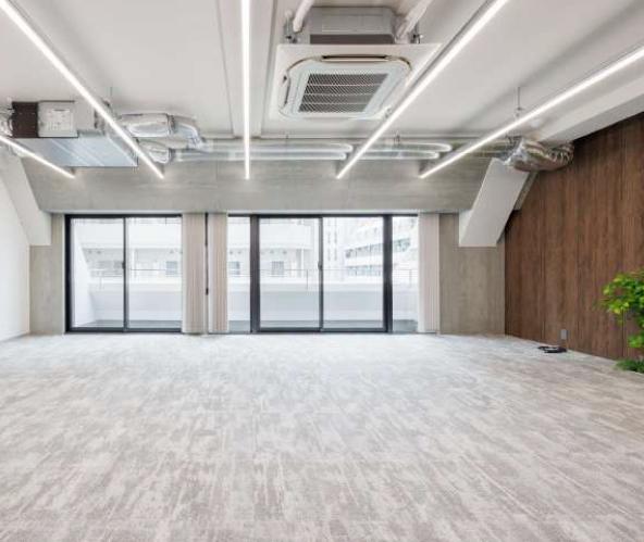 テレカンブース2室付き 会議室2部屋　執務室18席の居抜き賃貸オフィス物件(約30坪) ｜居抜きオフィス物件検索サイト【vivit-ビビット】（5）