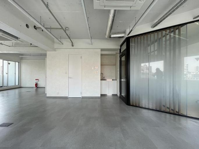 会議室造作済み！ 初期費用削減可能！の居抜き賃貸オフィス物件(約20坪) ｜居抜きオフィス物件検索サイト【vivit-ビビット】（4）