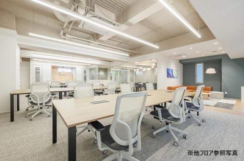 アクセス抜群かつデザイン性の高い採用強化物件の居抜き賃貸オフィス物件(約55坪) ｜居抜きオフィス物件検索サイト【vivit-ビビット】（3）