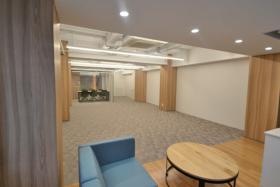 新富町駅徒歩4分 会議室付きセットアップオフィスの居抜き賃貸オフィス物件(約25坪) ｜居抜きオフィス物件検索サイト【vivit-ビビット】（サムネイル4）