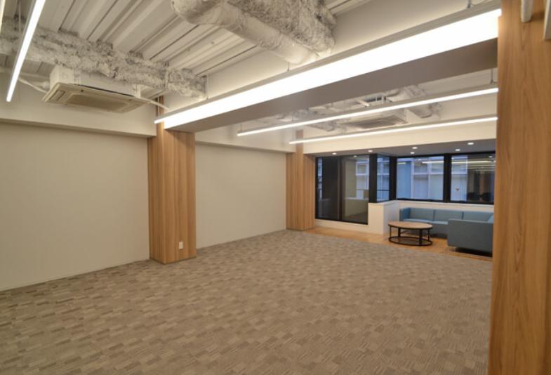 新富町駅徒歩4分 会議室付きセットアップオフィスの居抜き賃貸オフィス物件(約25坪) ｜居抜きオフィス物件検索サイト【vivit-ビビット】（5）
