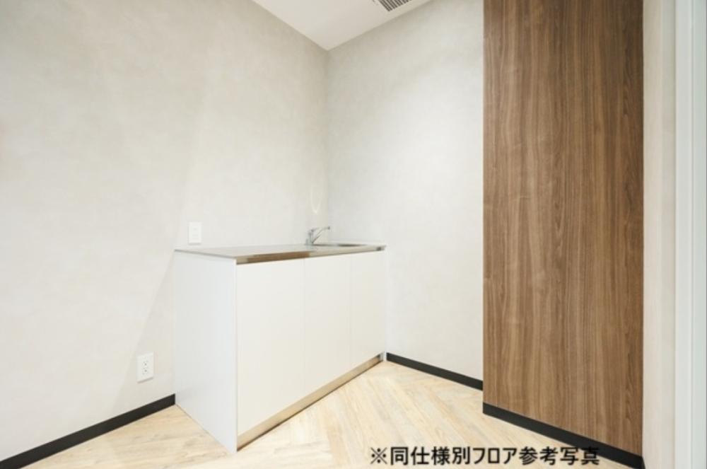 会議室設置済みハーフセットアップオフィス！の居抜き賃貸オフィス物件(約25坪) ｜居抜きオフィス物件検索サイト【vivit-ビビット】（5）