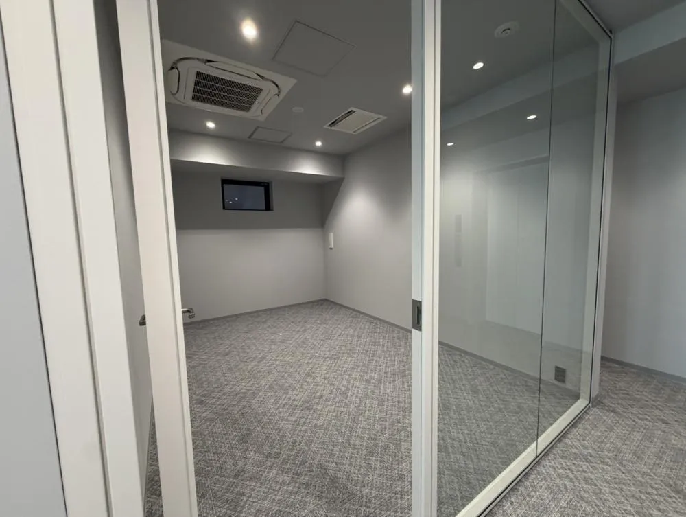 家具付き・敷金免除の可能性ありの居抜き賃貸オフィス物件(約35坪) ｜居抜きオフィス物件検索サイト【vivit-ビビット】（6）