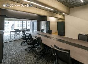 半蔵門1分、8名で働き出せるフルセットアップの居抜き賃貸オフィス物件(約15坪) ｜居抜きオフィス物件検索サイト【vivit-ビビット】（サムネイル1）