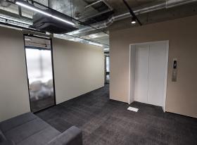 会議室も来客対応も整う赤坂のフルセットアップの居抜き賃貸オフィス物件(約65坪) ｜居抜きオフィス物件検索サイト【vivit-ビビット】（サムネイル9）