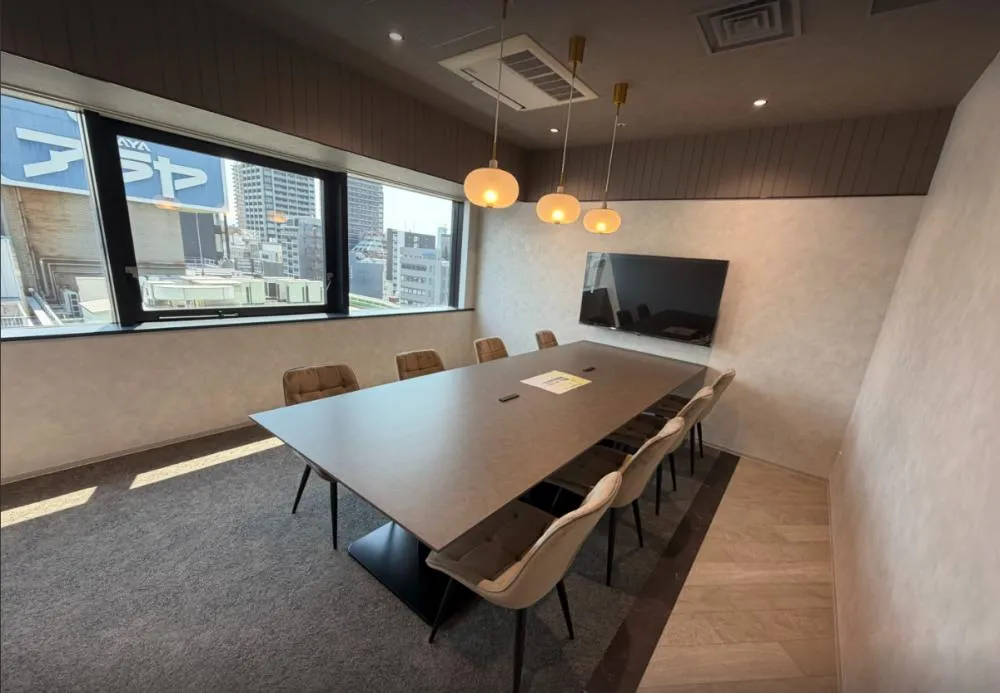 会議もWeb商談も滞らない5つの専用空間の居抜き賃貸オフィス物件(約55坪) ｜居抜きオフィス物件検索サイト【vivit-ビビット】（6）