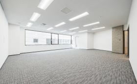 会議の多い20名規模に応えるセットアップの居抜き賃貸オフィス物件(約40坪) ｜居抜きオフィス物件検索サイト【vivit-ビビット】（サムネイル7）