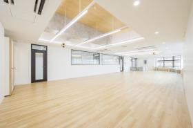個室充実でも36名が働ける設計の居抜き賃貸オフィス物件(約70坪) ｜居抜きオフィス物件検索サイト【vivit-ビビット】（サムネイル3）